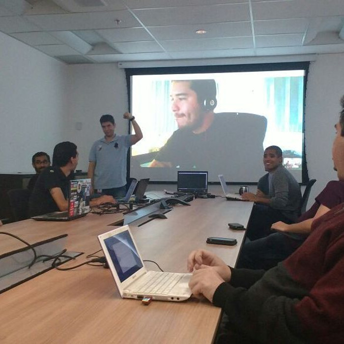 Daniel Bruno and Ricardo Martinelli talking about Cloud